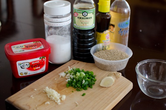 Ingredients for the chili sauce 