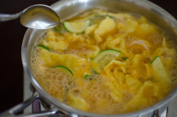Boil the shrimp corn dumpling soup in Korean. doenjang broth