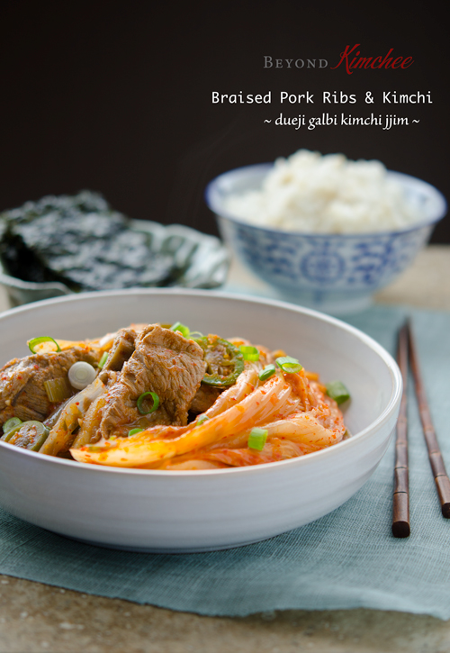 Old fermented kimchi braised with pork ribs are served with rice and roasted seaweed.