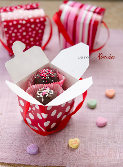 Decorative Oreo bombs make a great Valentine's day gift.