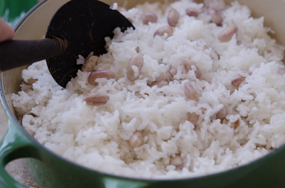 How to cook perfect rice and beans in a pot