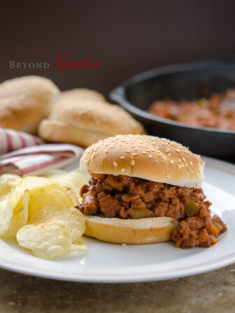 This Korean style Gochujang sloppy Joes is served with potato chips