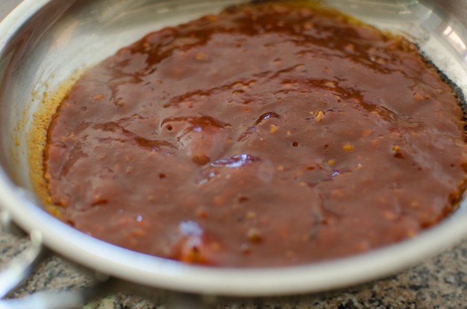 Boil up the Korean gochujang sauce in a pan to thicken