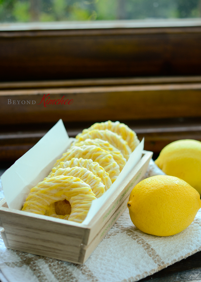Lemon Ring Cookies, Lemon Jumbles, are old fashioned lemon cookies