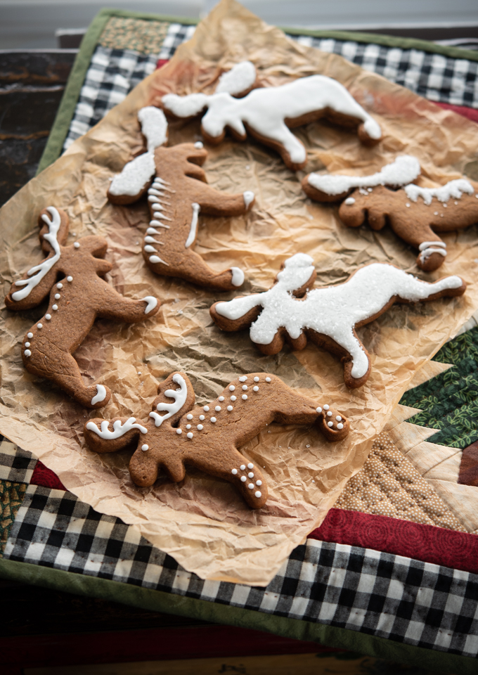 The moose cookie cutter creates beautiful Christmas gingerbread cookies