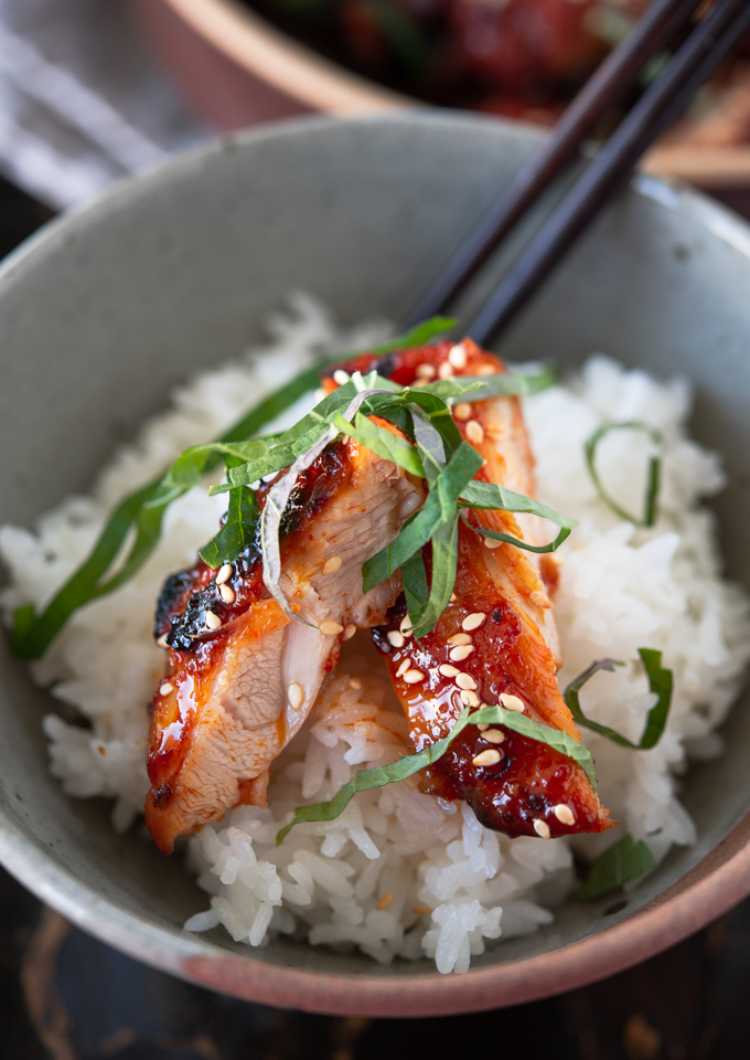 The moist and tender chicken bulgogi is best to serve with rice