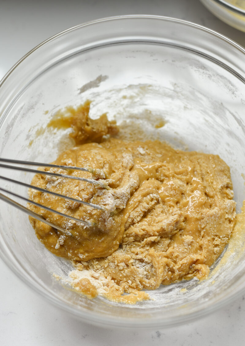 Whisk the flour mixture with brown sugar and egg