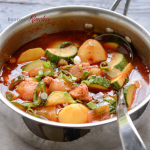 A canned tuna makes a delicious spicy Korean stew with potato and zucchini.