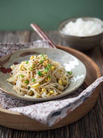 Soybean sprout side dish is served with rice as a side dish