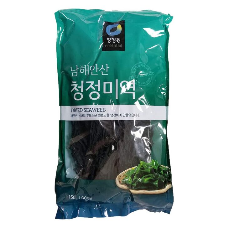Korean dried seaweed for soup