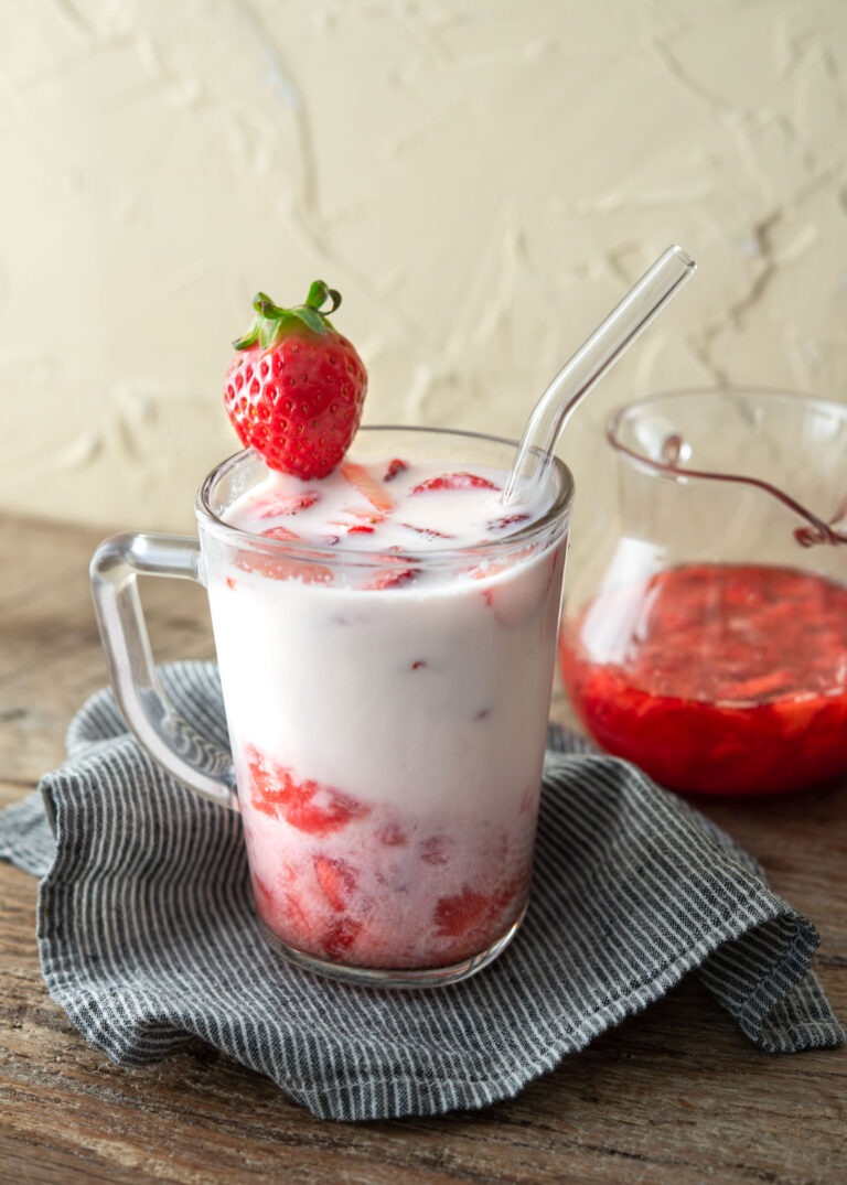 Milk King Strawberry Strawberry By Milk King Shortfill E Liquid – Gourmet E- Liquid Delectably Smooth Strawberry Australia