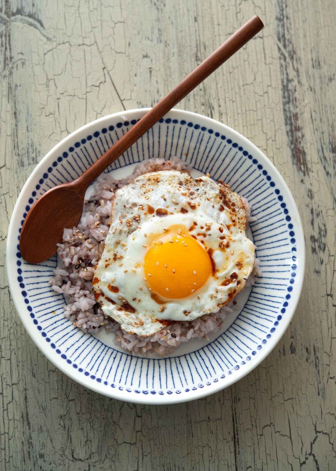 5 Minute Gyeran Bap (Korean Egg & Rice Breakfast) Beyond Kimchee