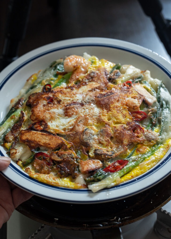 A plate of haemul pajeon presented.