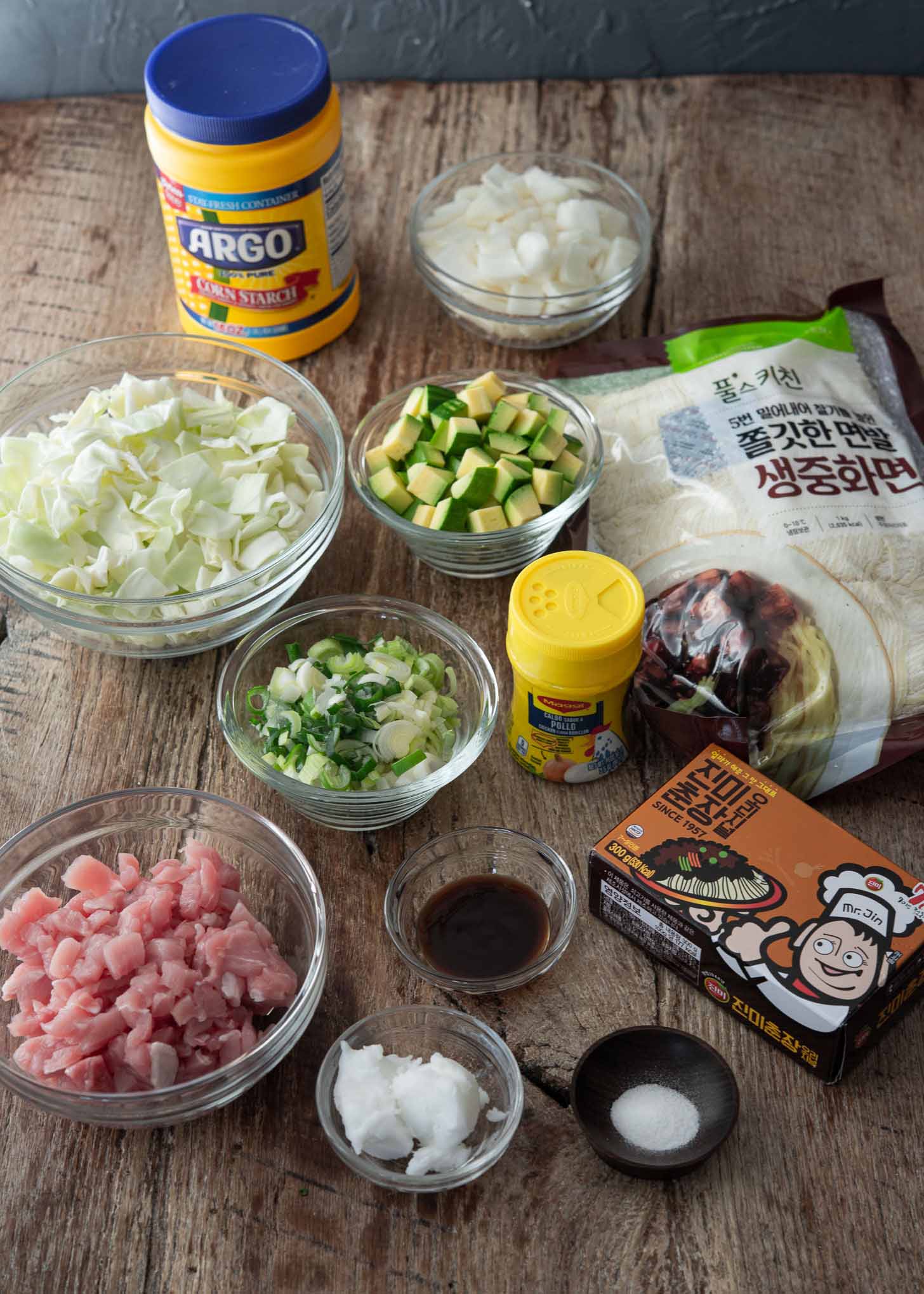 Ingredients for making jajangmyeon recipe.