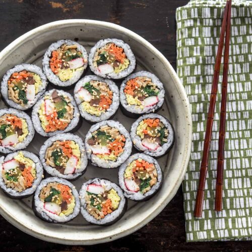 Kimbap - Korean Seaweed Rice Rolls - Tiffy Cooks