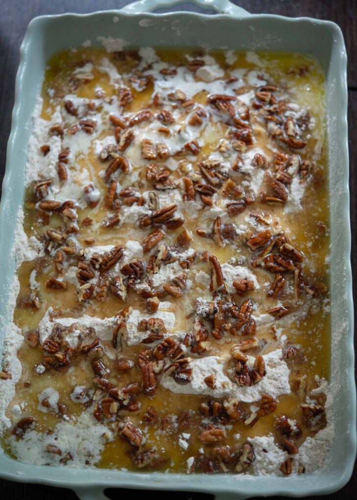 dry cake mix and pecan layers drizzled with melted butter.