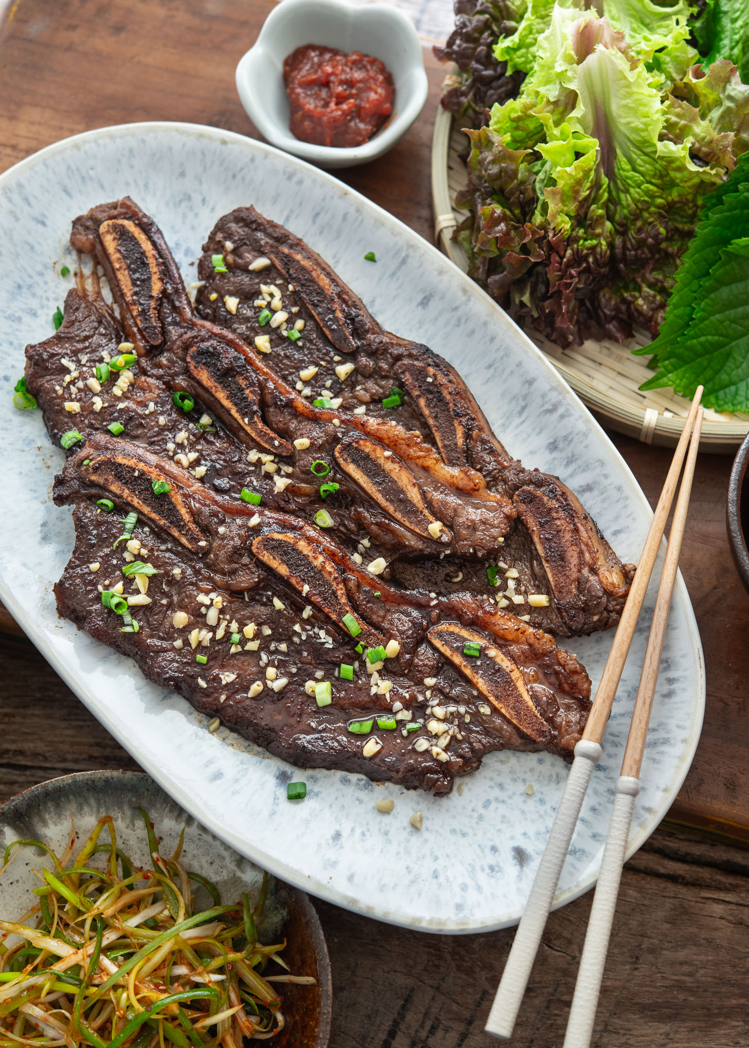 LA style Korean bbq ribs on a serving platter.