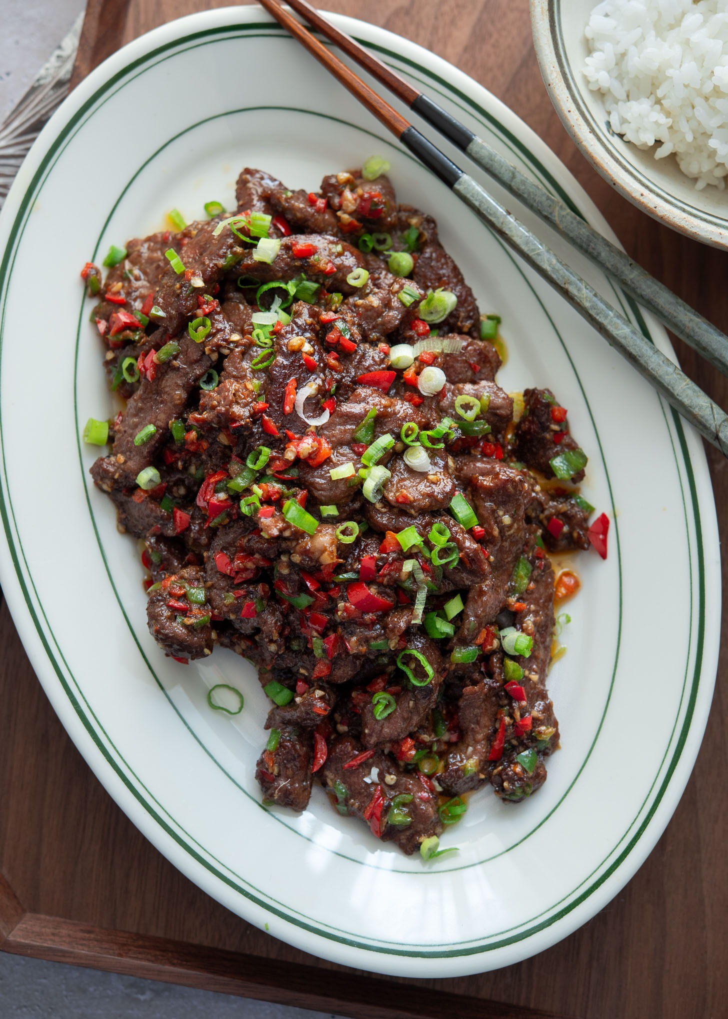 Cumin beef stir-fry on a plate.