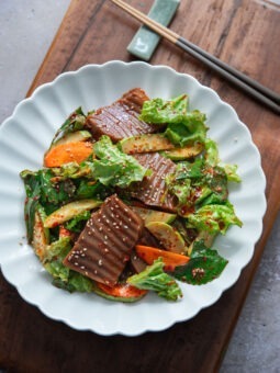 Acorn jelly salad (dotori muk) in a bowl.