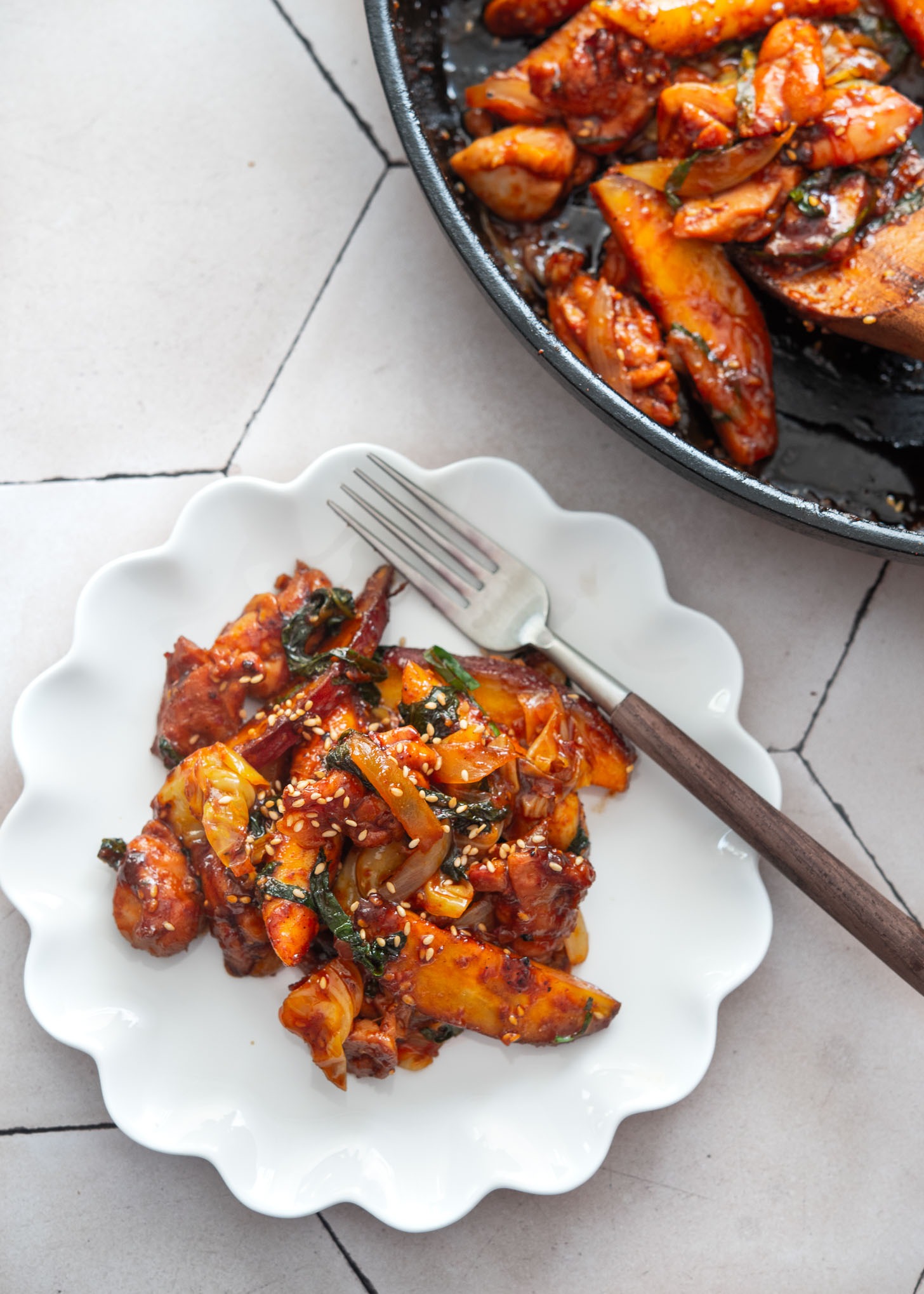A plate of spicy Korean chicken stir-fry (dakgalbi).