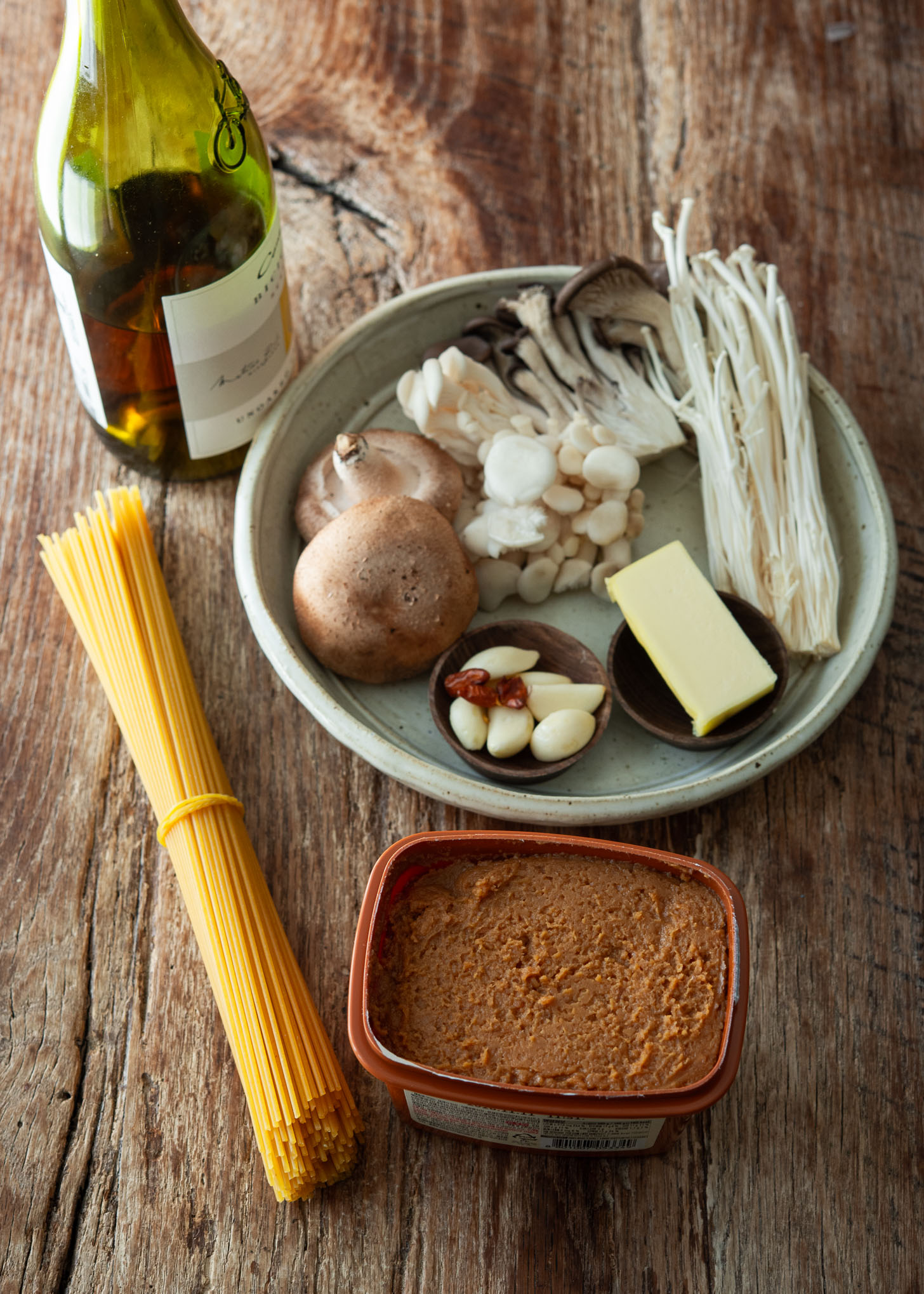 Ingredients for making doenjang pasta recipe