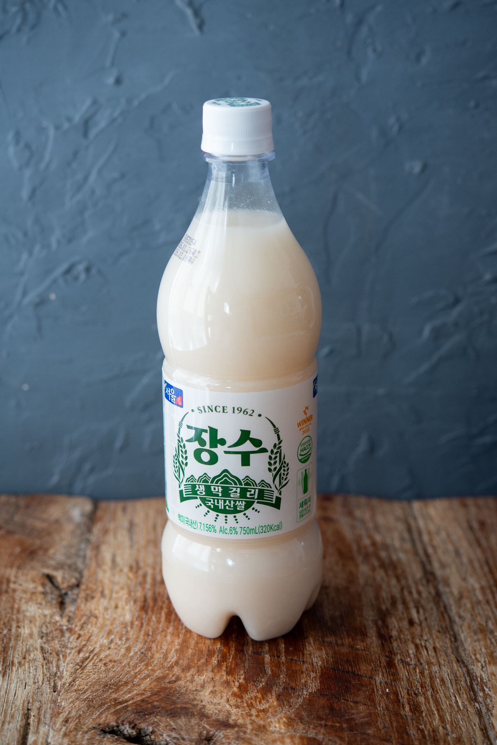 Korean makgeolli rice wine used to make sulppang bread