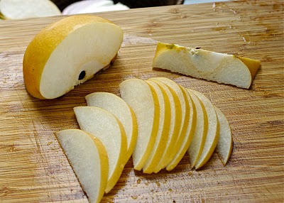 Asian pear sliced.